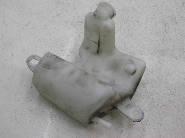 photo de COOLANT EXPANSION BOTTLE YAMAHA X-MAX XMAX 125 (2010 - 2014)