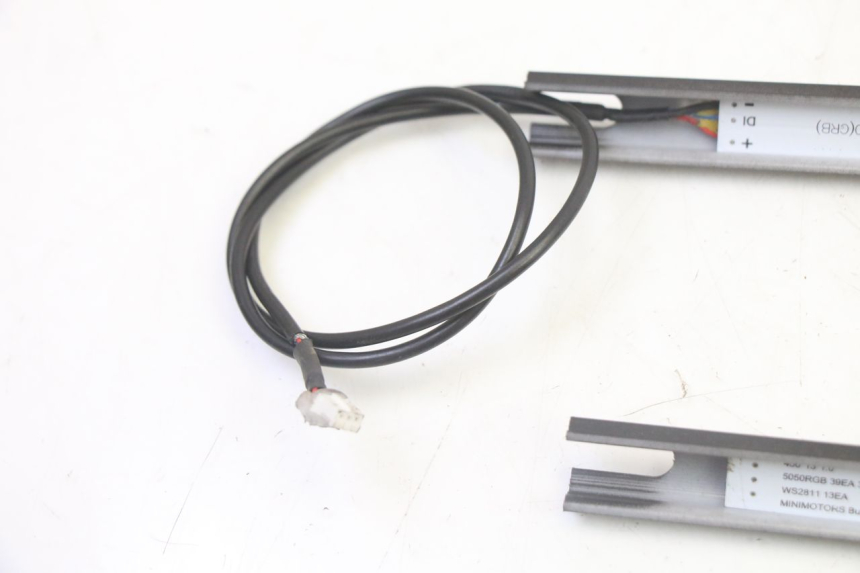 photo de PILOT LIGHT DUALTRON MINI SPECIAL 1