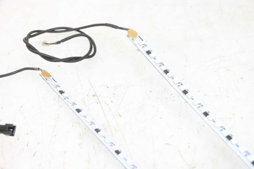 photo de PILOT LIGHT DUALTRON MINI SPECIAL 1