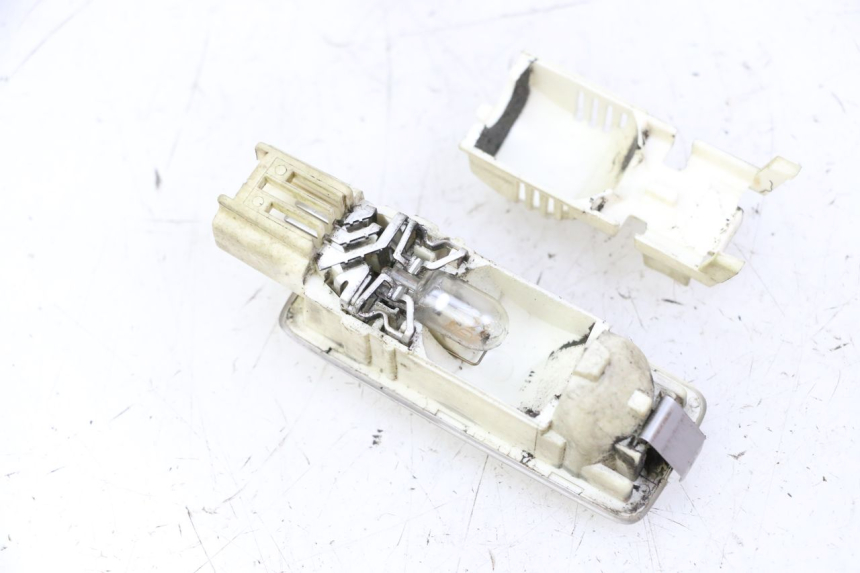 photo de PILOT LIGHT PEUGEOT SATELIS 125 (2013 - 2018)