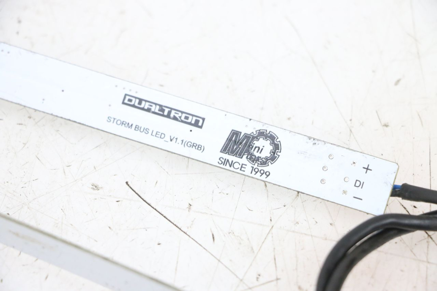 photo de PILOT LIGHT DUALTRON VICTOR LIMITED 1