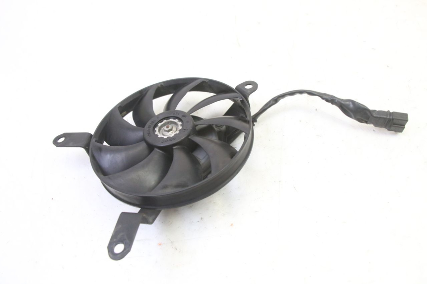 photo de FAN YAMAHA FZ6 FAZER S2 600 (2007 - 2011)