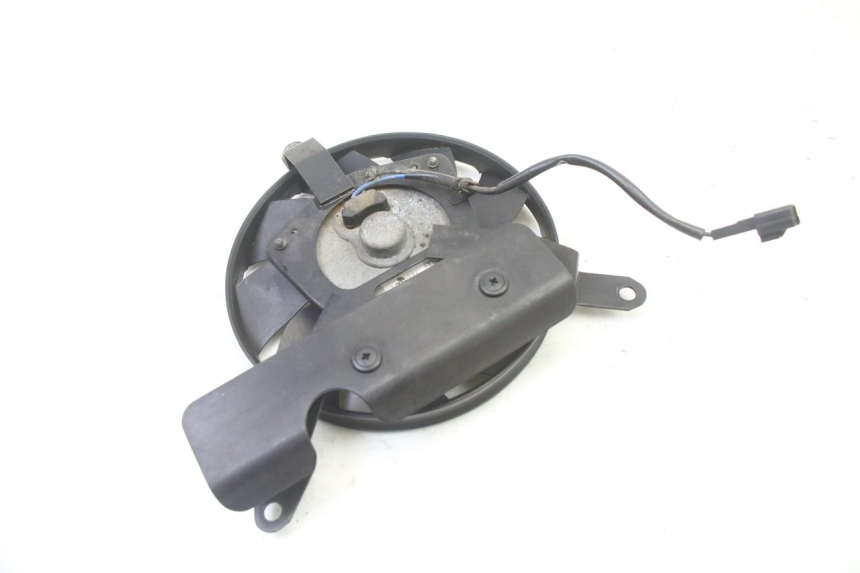 photo de FAN SUZUKI GSR 750 (2011 - 2017)