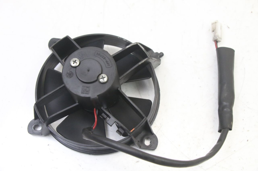 photo de FAN PIAGGIO VESPA GRANTURISMO 125 (2003 - 2007)