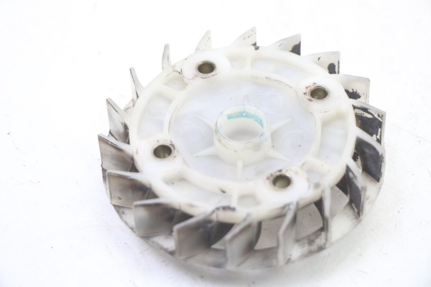 photo de FAN PEUGEOT TWEET 4T 50 (2018 - 2020)