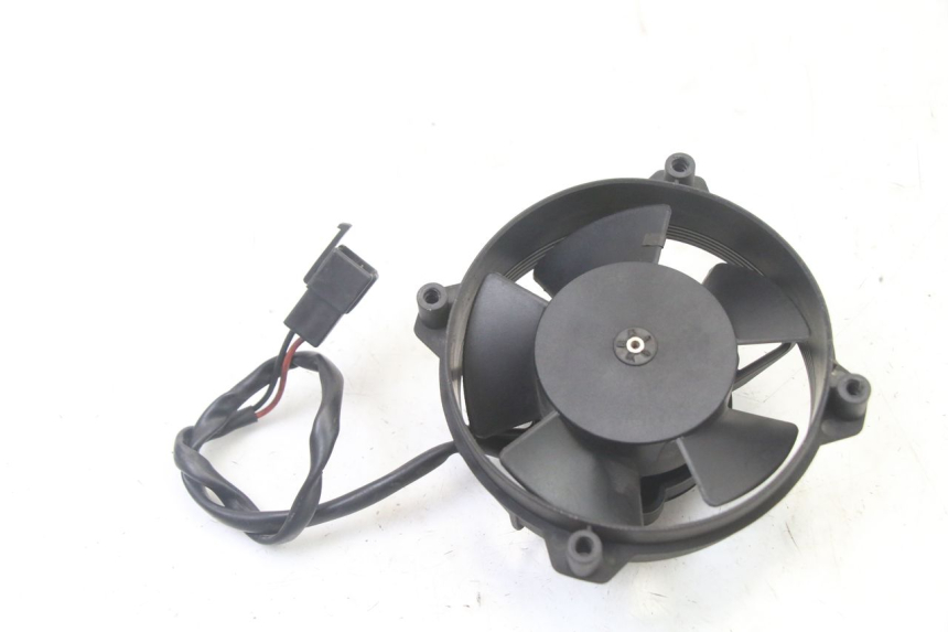 photo de FAN SUZUKI UH BURGMAN 125 (2002 - 2006)