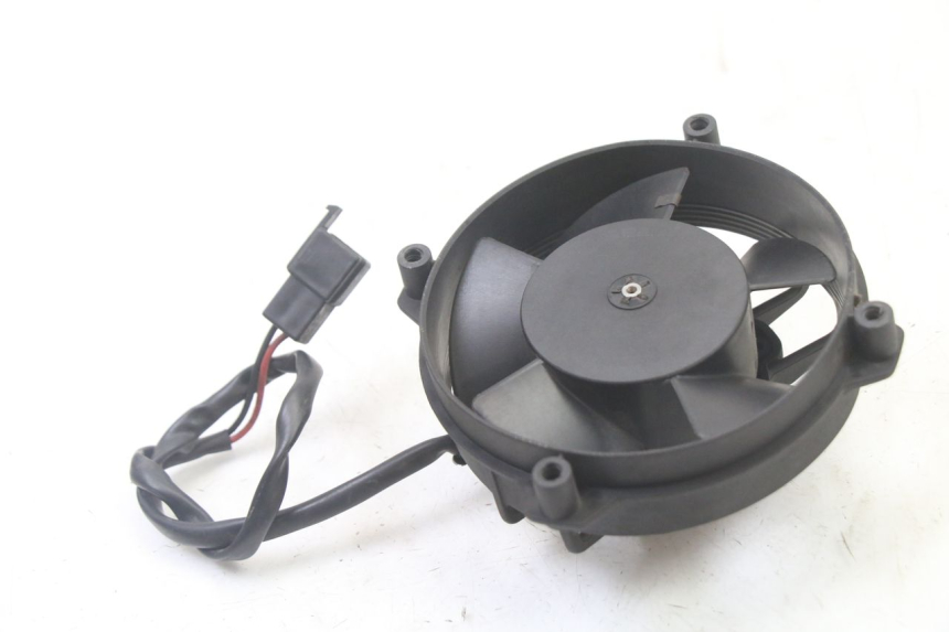 photo de FAN SUZUKI UH BURGMAN 125 (2002 - 2006)