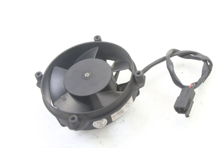 photo de FAN SUZUKI UH BURGMAN 125 (2002 - 2006)