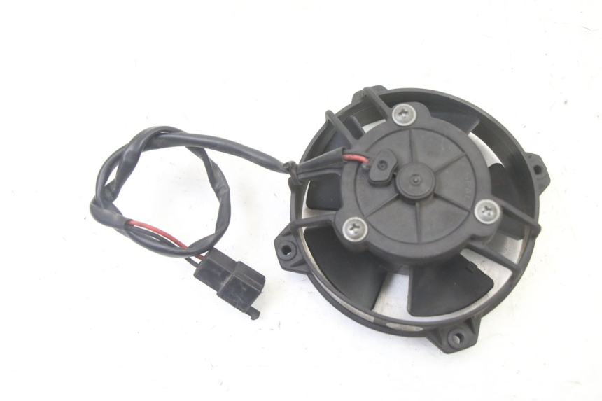 photo de FAN SUZUKI UH BURGMAN 125 (2002 - 2006)