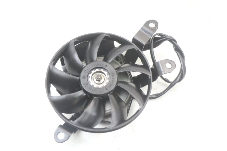 photo de FAN YAMAHA FZ1 FAZER 1000 (2007 - 2009)