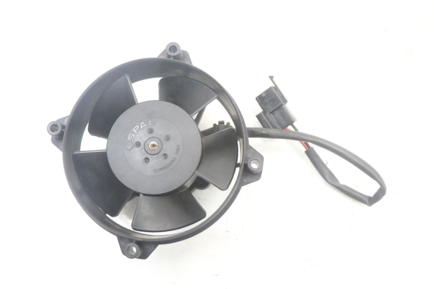 photo de FAN YAMAHA XMAX X-MAX 125 (2006 - 2009)