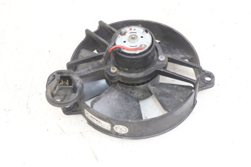 photo de FAN YAMAHA YP MAJESTY 125 (1998 - 2001)