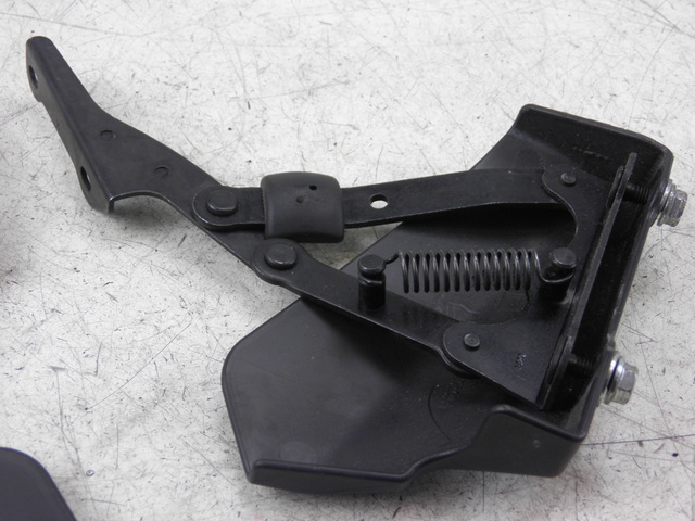 photo de UNDERSEAT ROD SHOCK PIAGGIO MP3 LT 300 (2010 - 2016)