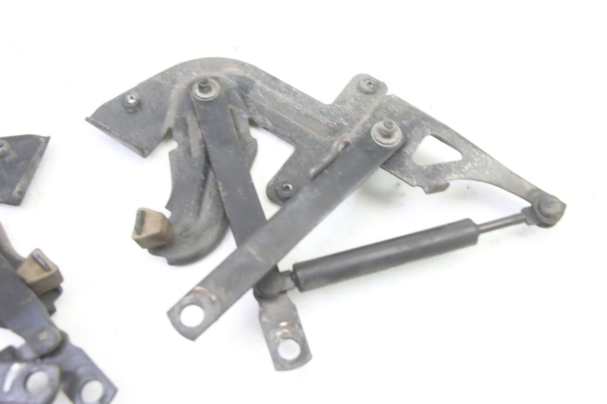 photo de SEAT ROD SHOCK  PEUGEOT SATELIS 250 (2006 - 2012)