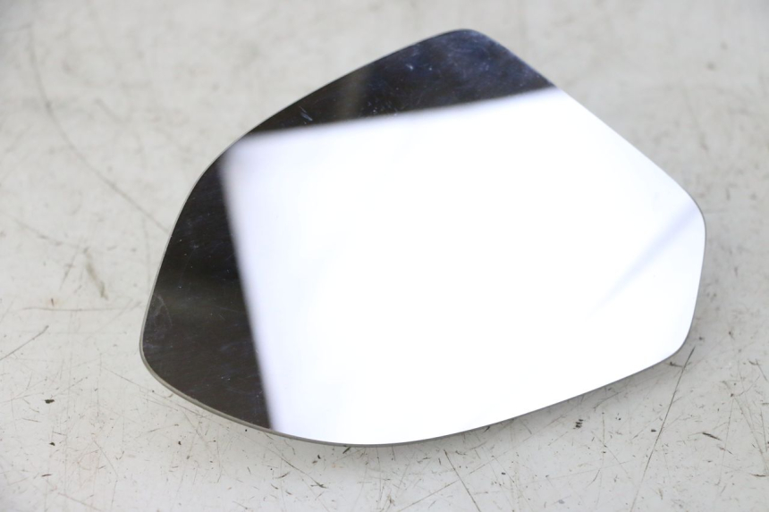 photo de RIGHT GLASS MIRROR PIAGGIO X9 EVOLUTION 125 (2003 - 2007)