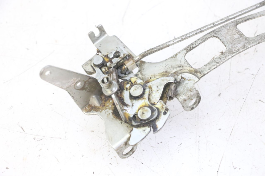 photo de UNDERSEAT STORAGE LOCK HONDA NTV DEAUVILLE ABS 700 (2007 - 2016)
