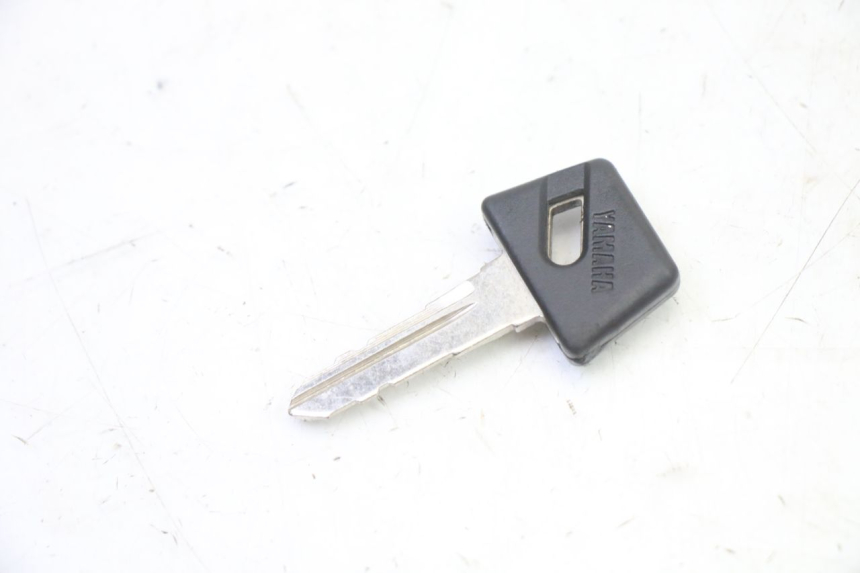 photo de SEAT LOCK YAMAHA XMAX X-MAX 125 (2021 - 2025)