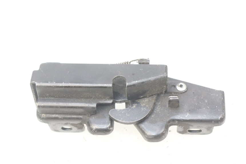 photo de DOOR LOCKING HONDA FES PANTHEON 2T 125 (1998 - 2002)