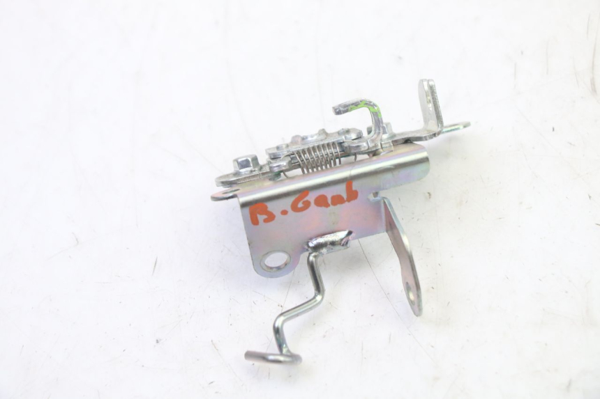 photo de DOOR LOCK YAMAHA XMAX X-MAX 125 (2021 - 2025)