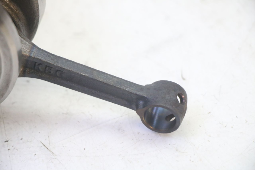 photo de CRANKSHAFT KYMCO AGILITY 16+ 4T 50 (2018 - 2023) - Alternative perspective