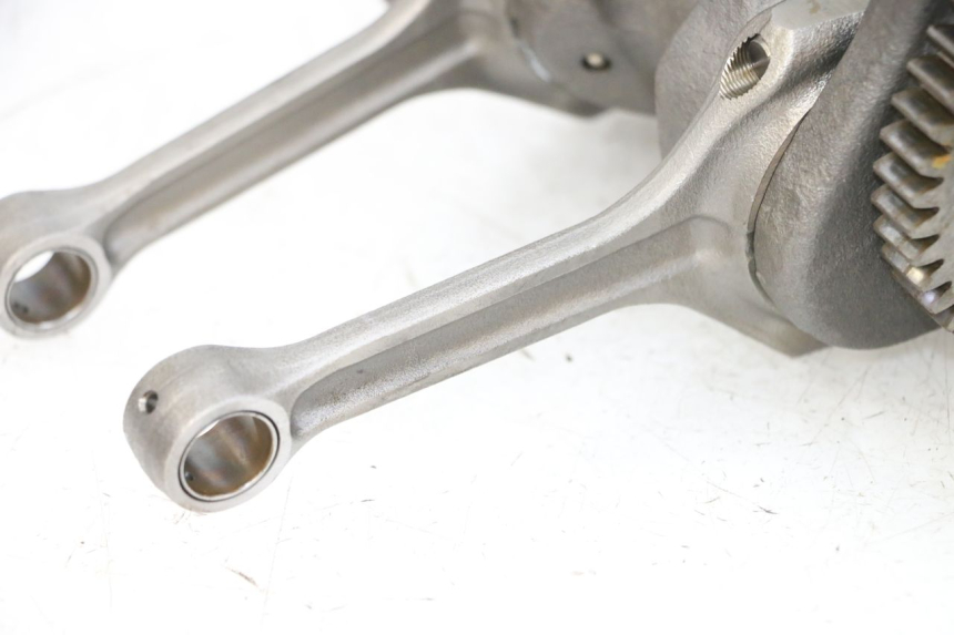 photo de CRANKSHAFT SUZUKI BURGMAN 650 (2013 - 2020)