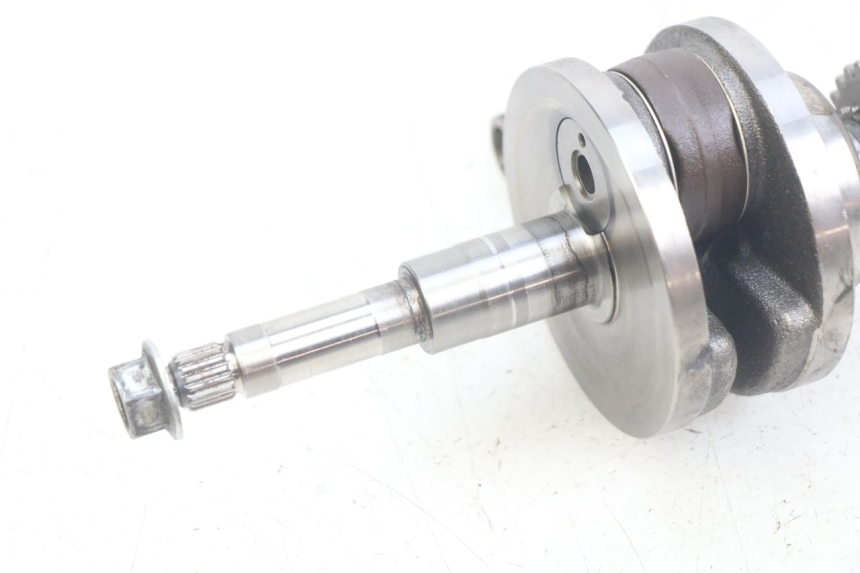photo de CRANKSHAFT PEUGEOT ELYSEO 125 (1999 - 2004)