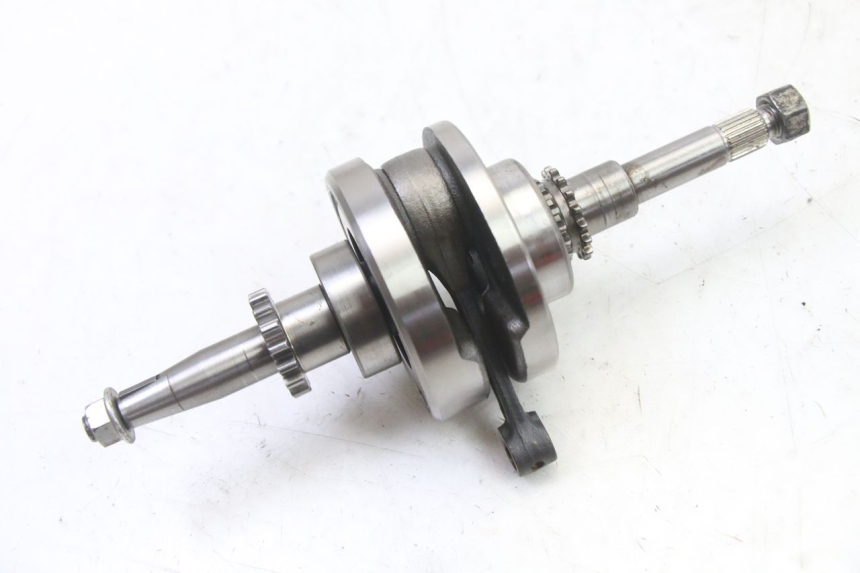 photo de CRANKSHAFT PEUGEOT KISBEE 4T 50 (2018 - 2022)
