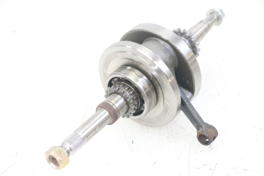 photo de CRANKSHAFT PEUGEOT KISBEE 4T 50 (2018 - 2022)
