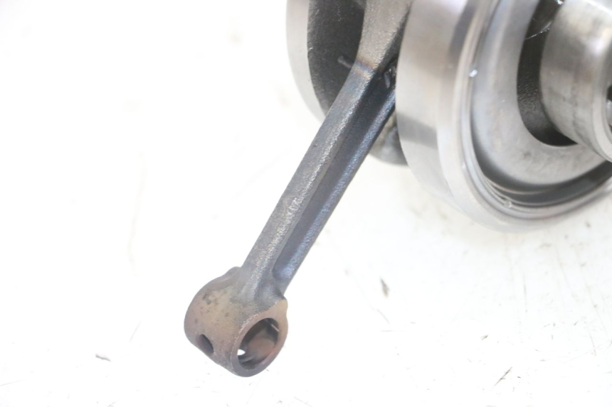 photo de CRANKSHAFT PEUGEOT KISBEE 4T 50 (2018 - 2022)