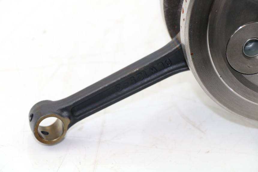 photo de CRANKSHAFT LONCIN LX 125 (2010 - 2015)