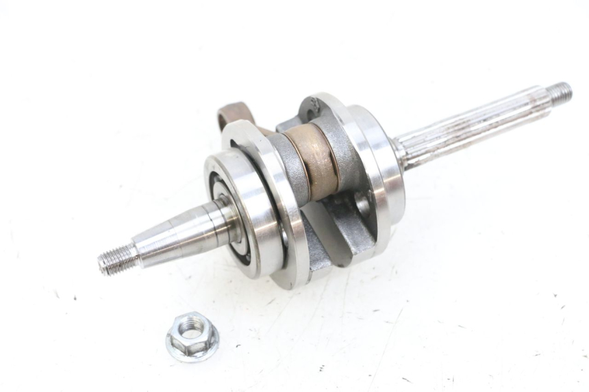 photo de CRANKSHAFT PIAGGIO NEW TYPHOON 50 (2018 - 2021) - Alternative perspective