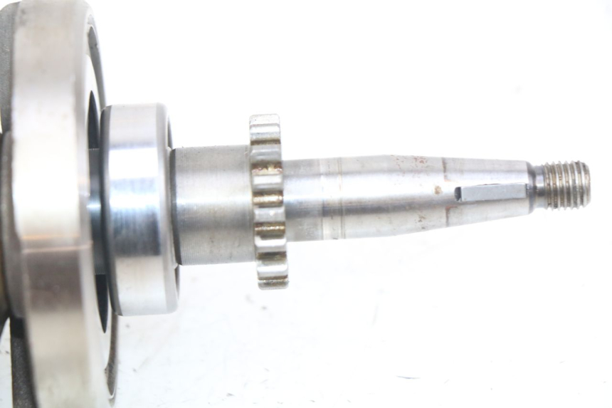 photo de CRANKSHAFT PEUGEOT V-CLIC VCLIC 50 (2007 - 2013)