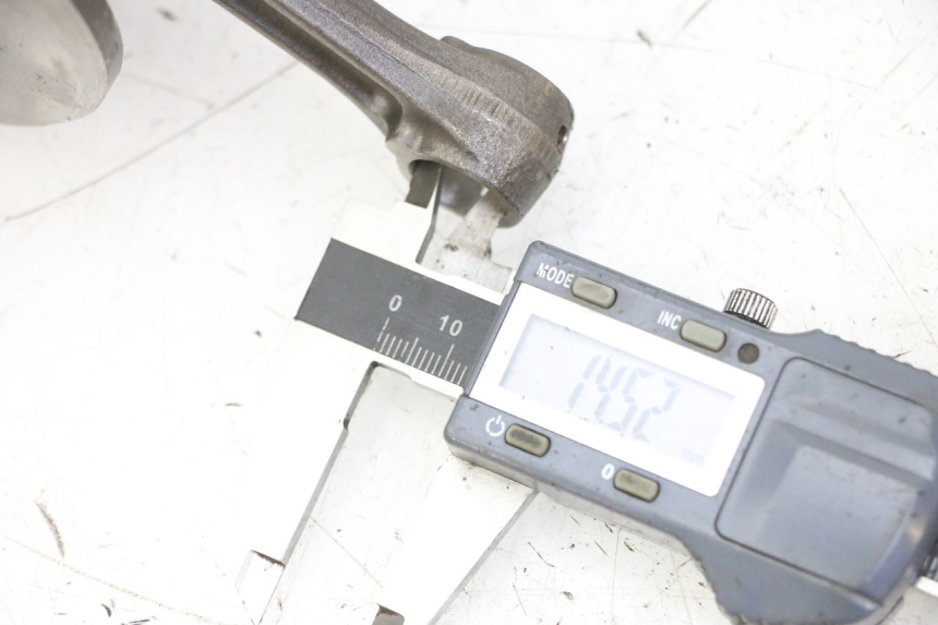 photo de CRANKSHAFT PIAGGIO MP3 125 (2006 - 2014)