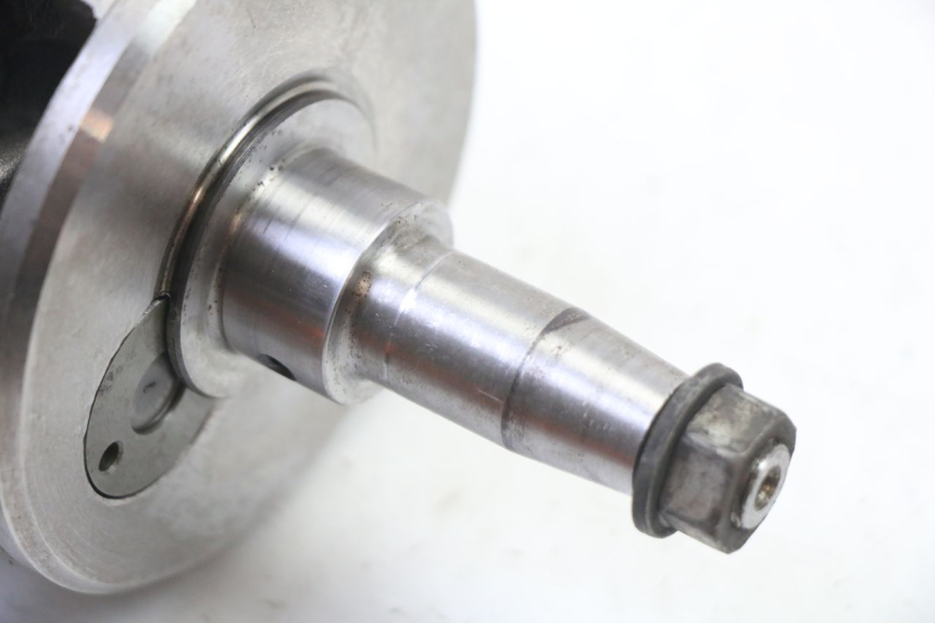 photo de CRANKSHAFT PIAGGIO SUPER LX 125 (2000 - 2003)