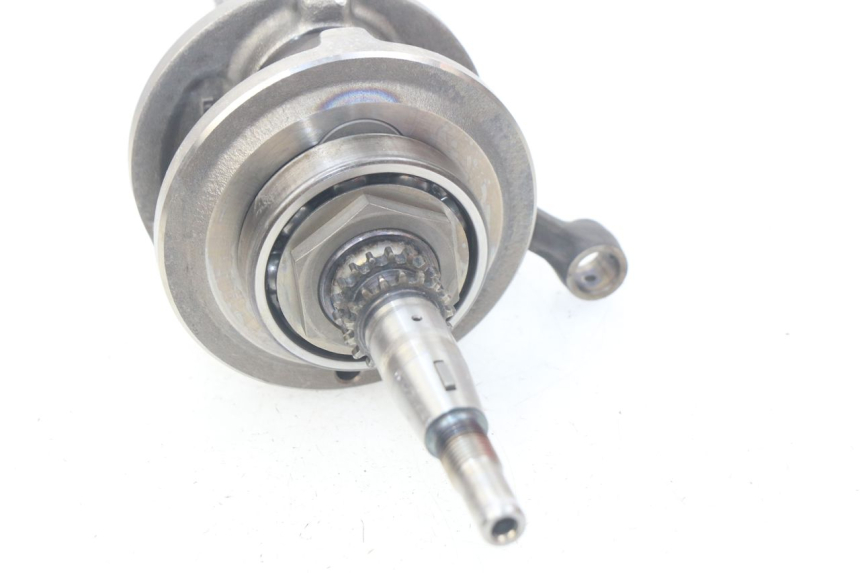 photo de CRANKSHAFT SUZUKI BURGMAN 125 (2007 - 2014)