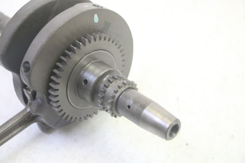 photo de CRANKSHAFT YAMAHA TRICITY 300 (2020 - 2024) - Technical close-up