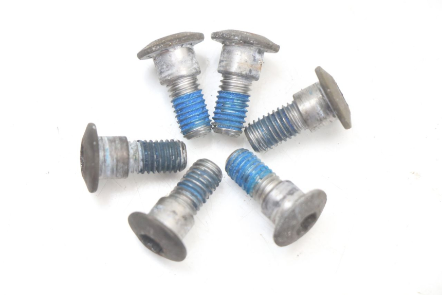 photo de BRAKE DISC BOLT SUZUKI BURGMAN 125 (2007 - 2014)