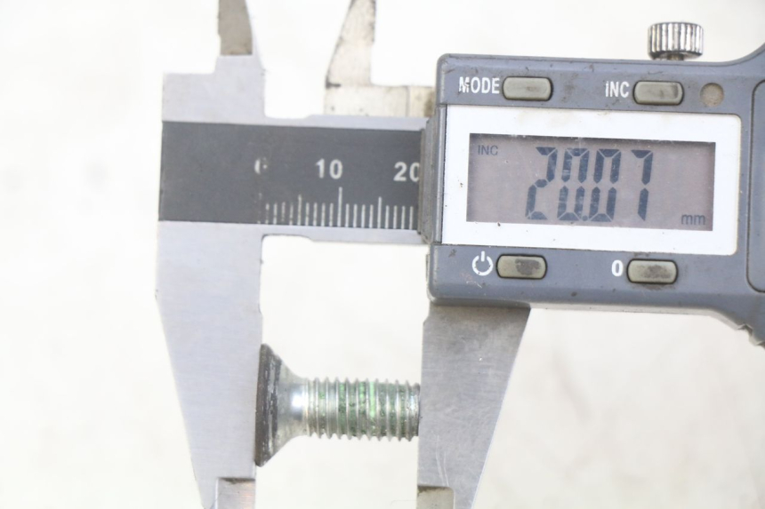 photo de BRAKE DISC BOLT PEUGEOT CITYSTAR 125 (2011 - 2017)