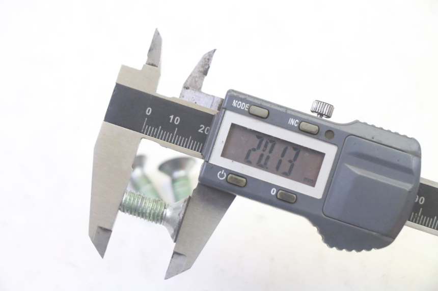 photo de BRAKE DISC BOLT PEUGEOT ELYSTAR 50 (2002 - 2014)