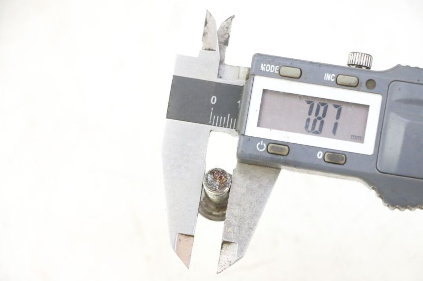 photo de BRAKE DISC BOLT PEUGEOT ELYSTAR 50 (2002 - 2014)