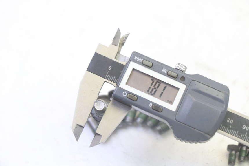 photo de BRAKE DISC BOLT HONDA FES S-WING SWING ABS 125 (2007 - 2015)