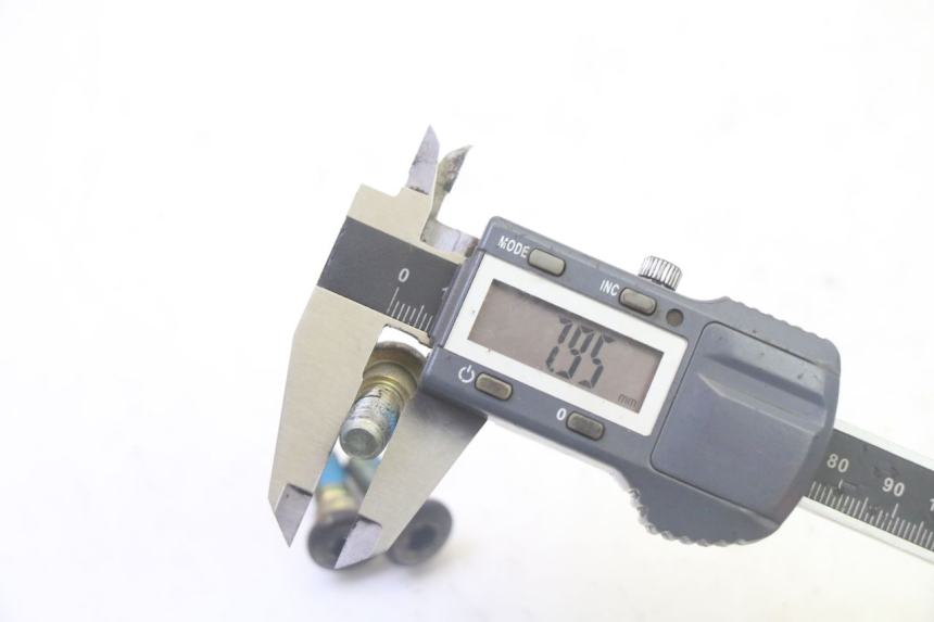 photo de BRAKE DISC BOLT DAELIM HISTORY 125 (2001 - 2002)