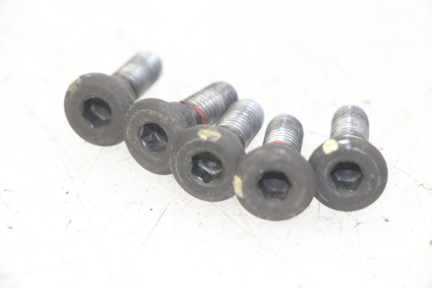 photo de BRAKE DISC BOLT KYMCO AGILITY 16+ 4T 50 (2018 - 2023)