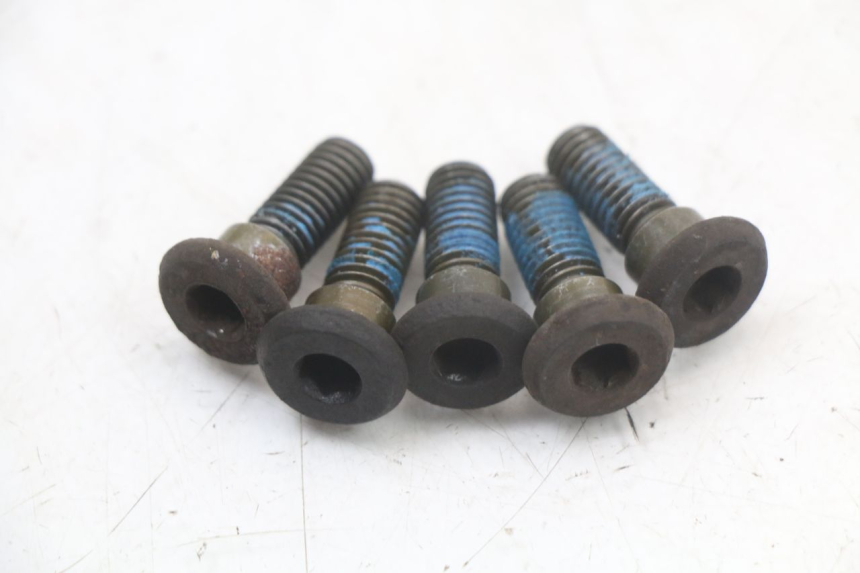 photo de BRAKE DISC BOLT KYMCO DINK 4T 50 (2007 - 2018)