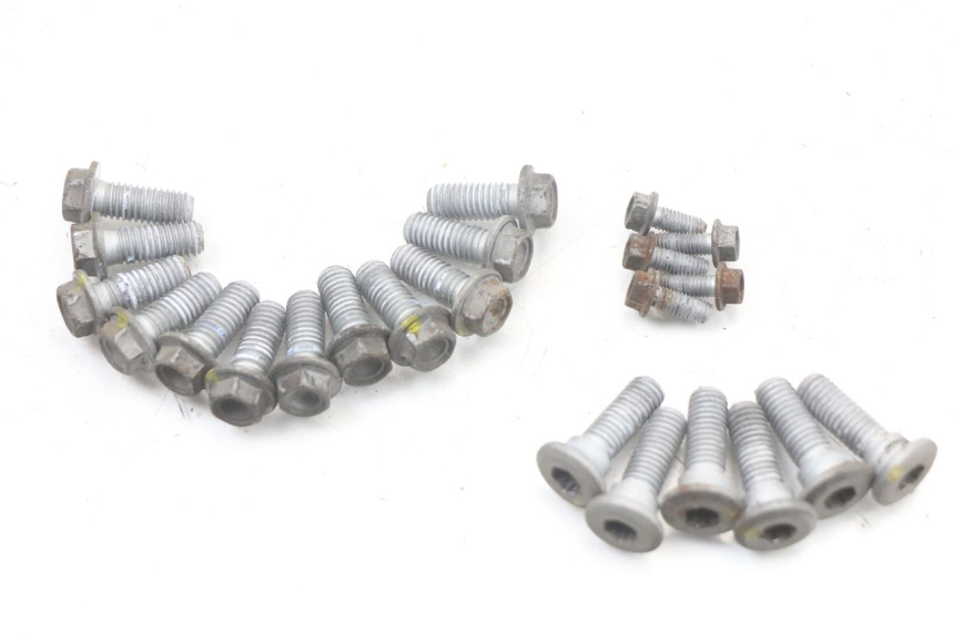 photo de BRAKE DISC BOLT MOTO GUZZI NORGE 8V GT 1200 (2011 - 2016)