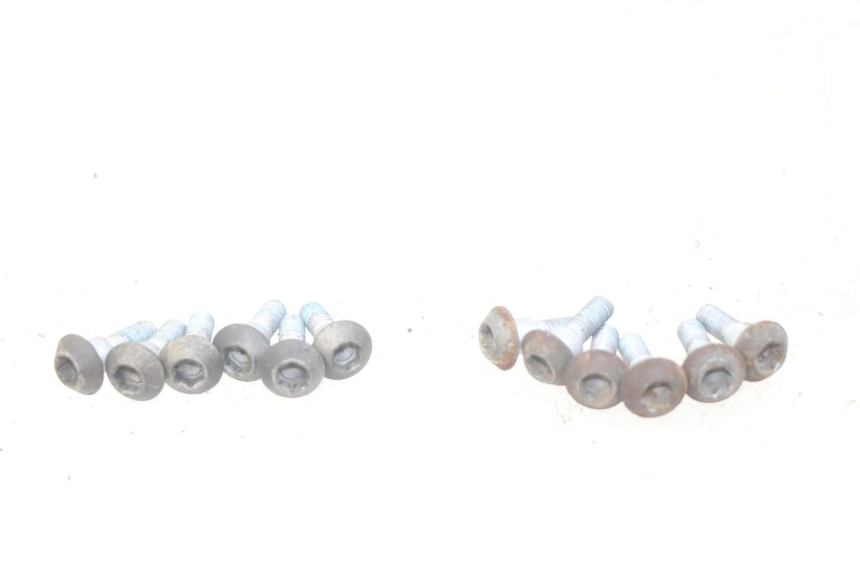 photo de BRAKE DISC BOLT YAMAHA MT ABS 125 (2014 - 2018)