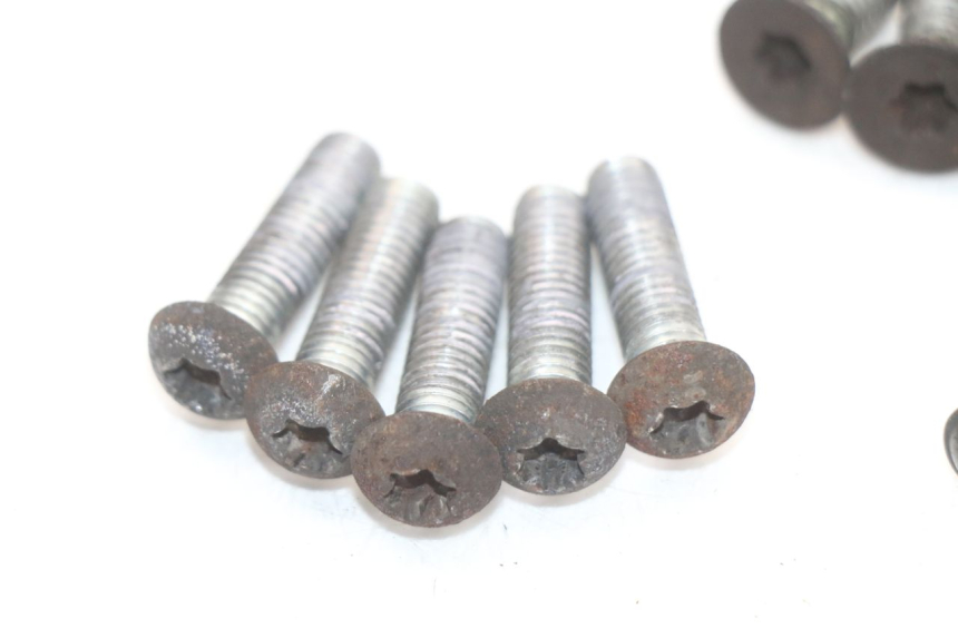 photo de BRAKE DISC BOLT PEUGEOT SATELIS 125 (2010 - 2012)