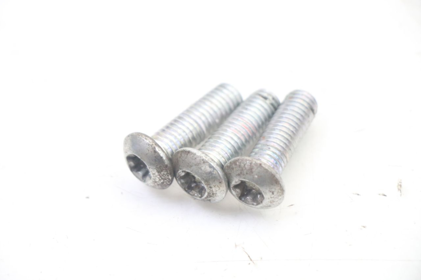 photo de BRAKE DISC BOLT PEUGEOT VIVACITY 125 (2010 - 2017)