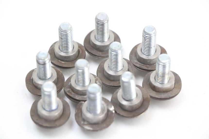 photo de BRAKE DISC BOLT PIAGGIO X10 125 (2012 - 2017)