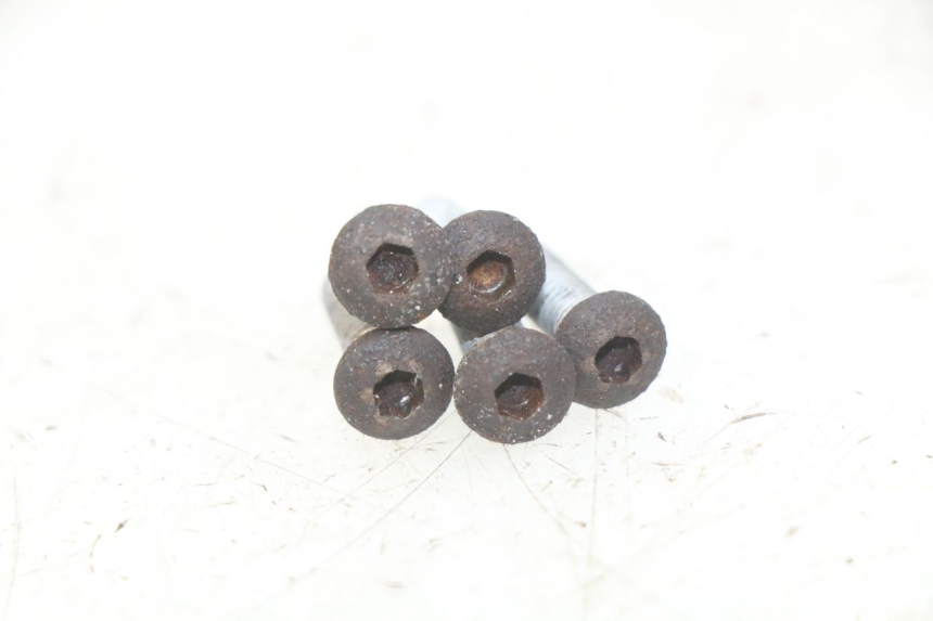 photo de BRAKE DISC BOLT PIAGGIO XEVO - X EVO 125 (2007 - 2016)